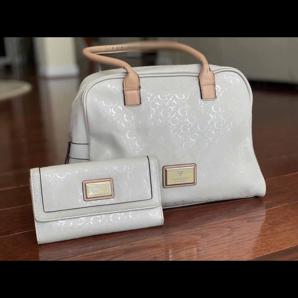 Guess Handbag And Wallet - image 1